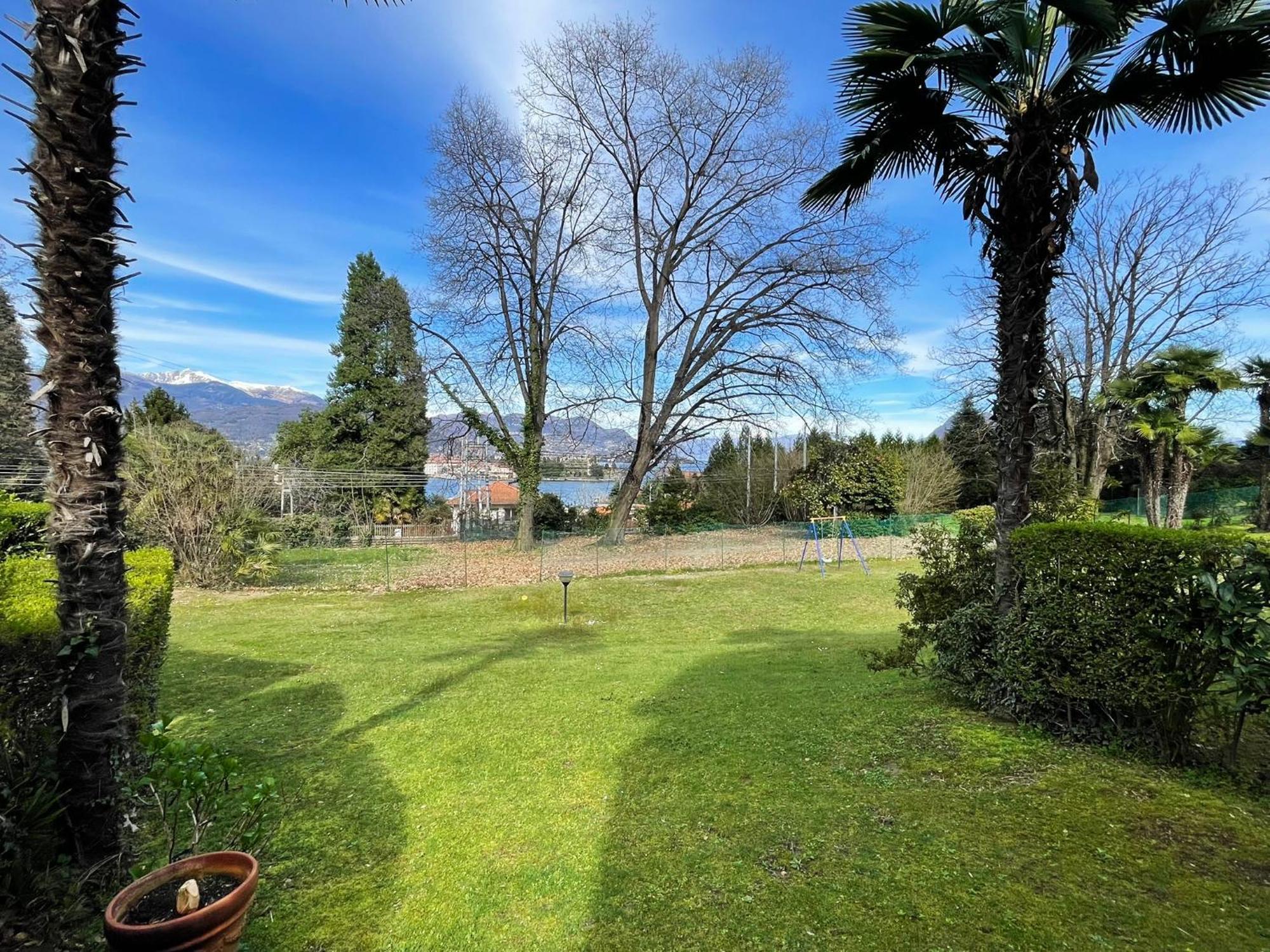 Lovingstresa3 Giardino Del Lago Extérieur photo